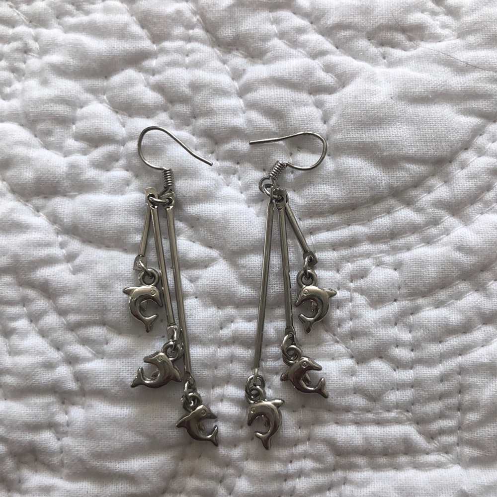 Cute dangling dolphins earrings
